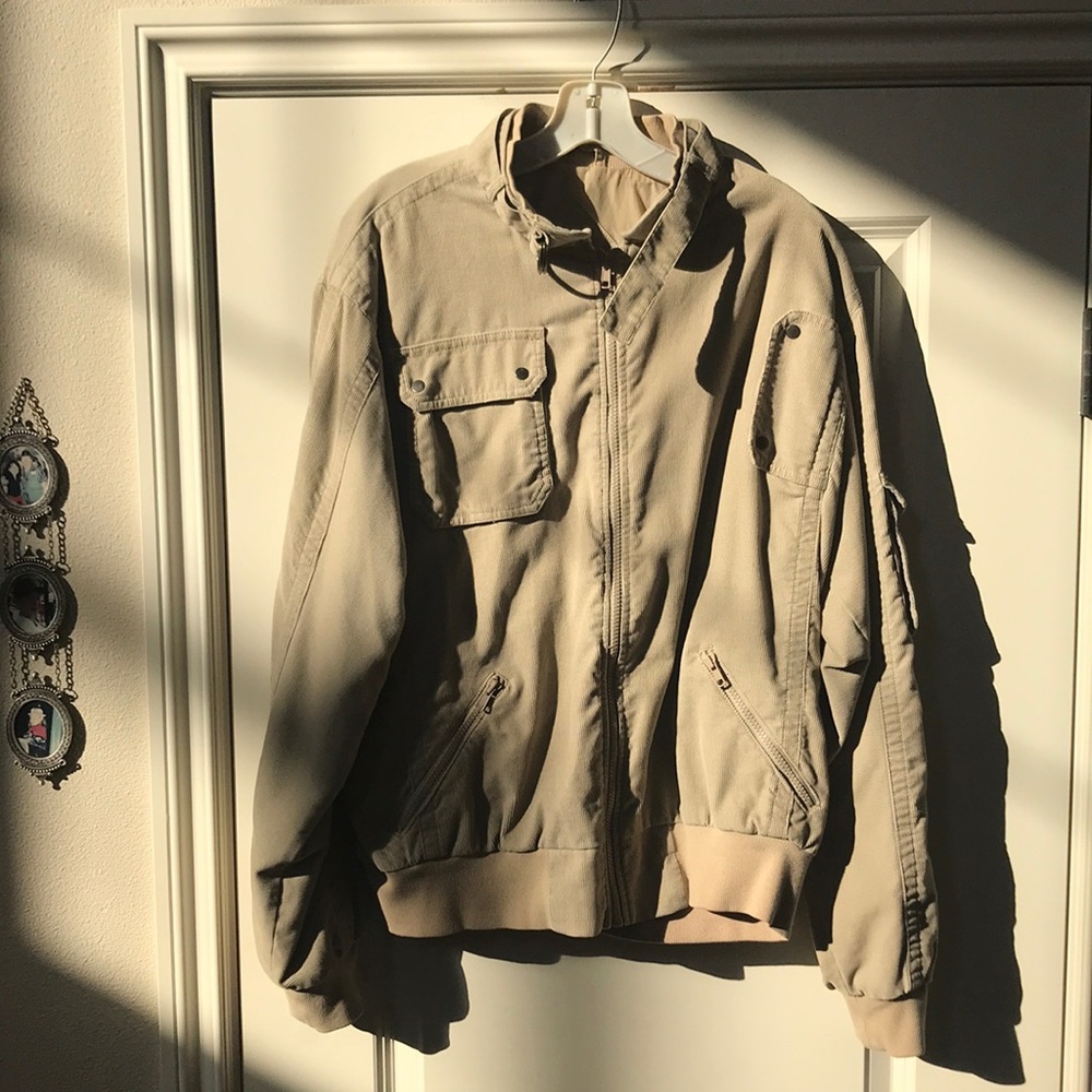 Men’s Distinctive Calvin Klein Jeans Corduroy Jacket Sz L (sku A)